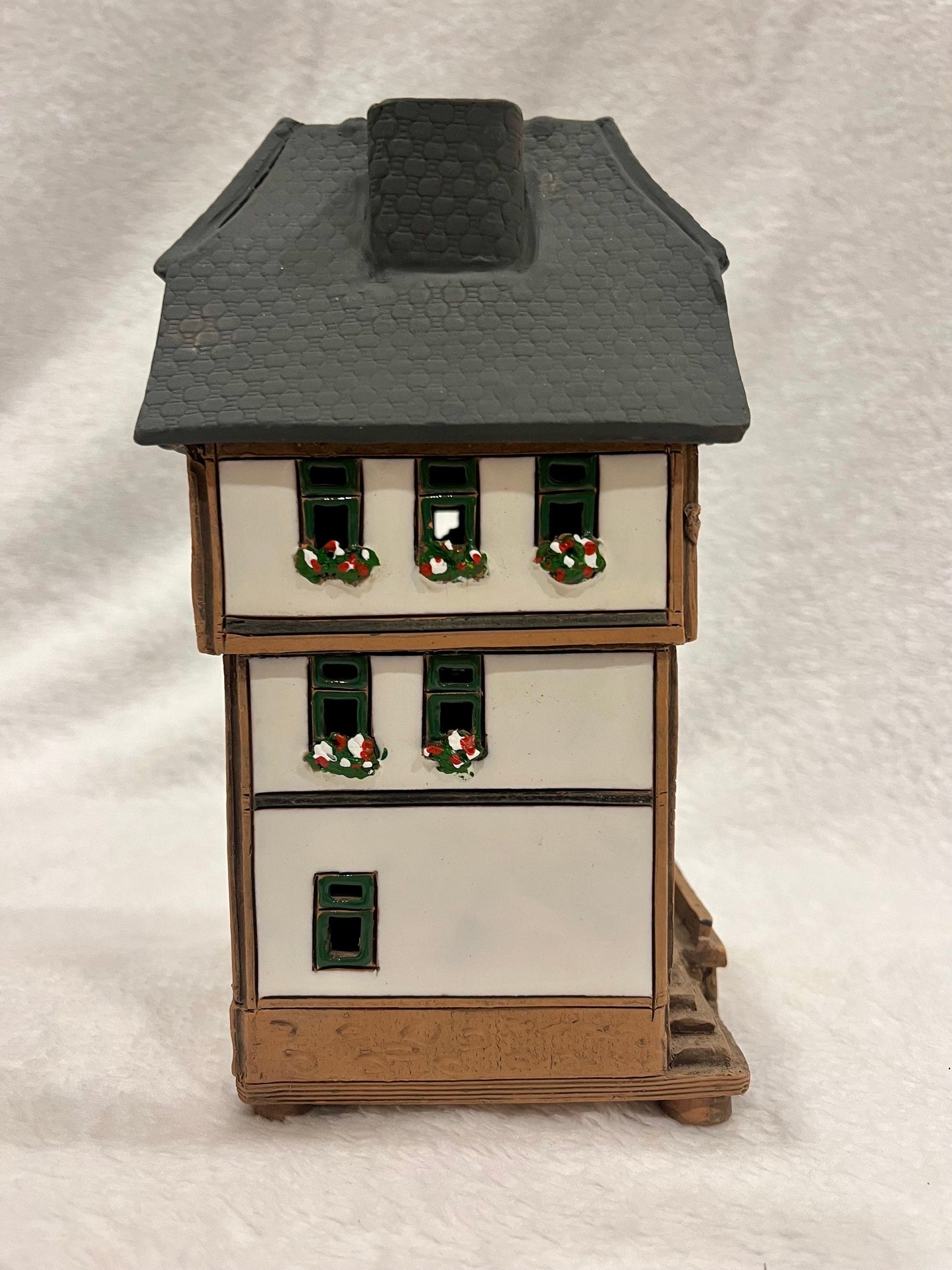 Christmas Ceramic House Art Tealight Candle Holder Room Decoration Handcrafted Collectible Miniature House B6-1