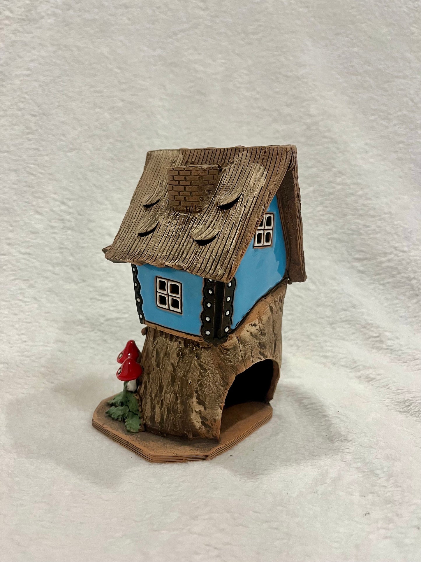 Christmas Ceramic House Art Tealight Candle Holder Room Decoration Handcrafted Collectible Miniature House A56