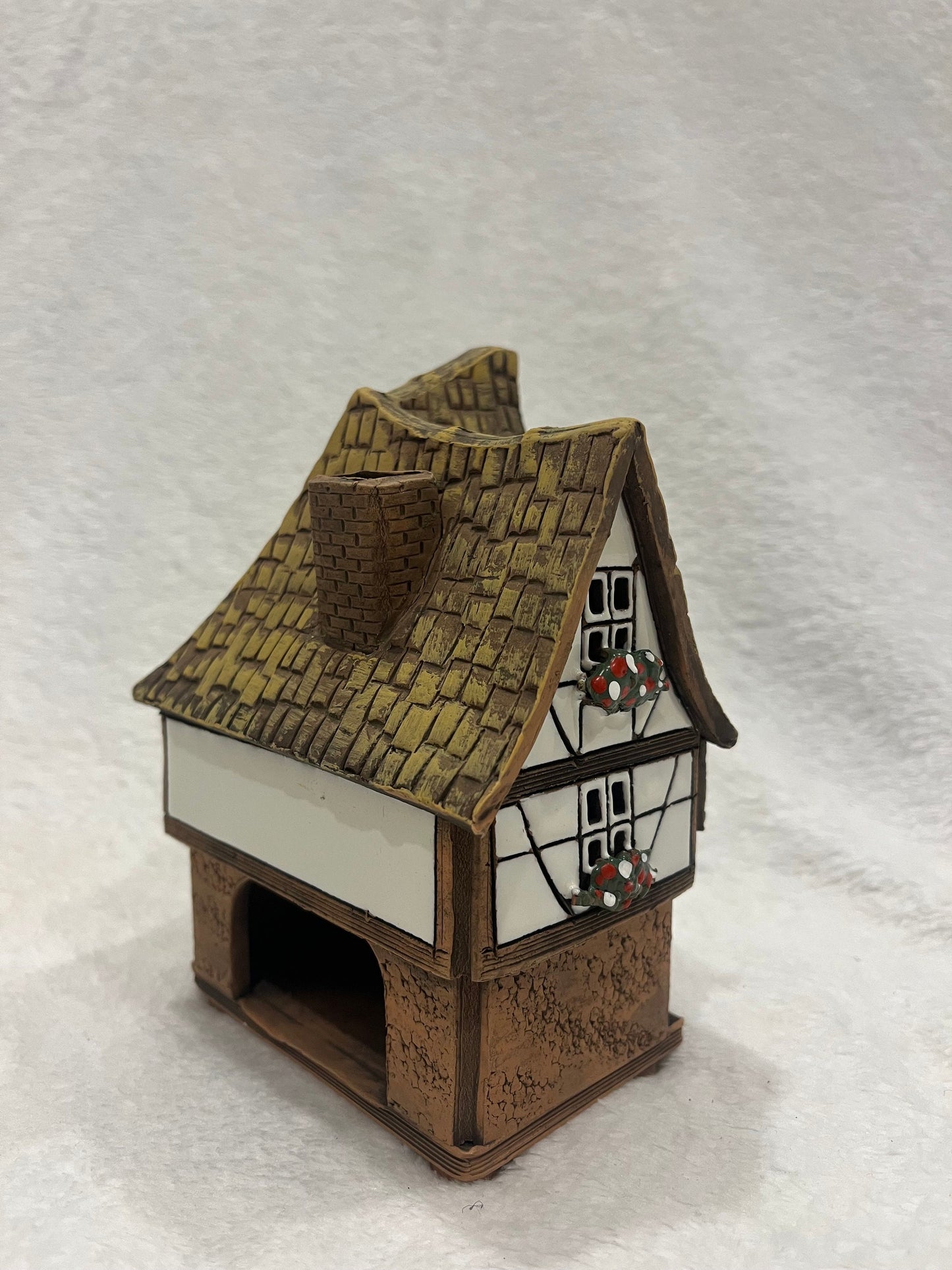 Christmas Ceramic House Art Tealight Candle Holder Room Decoration Handcrafted Collectible Miniature House A