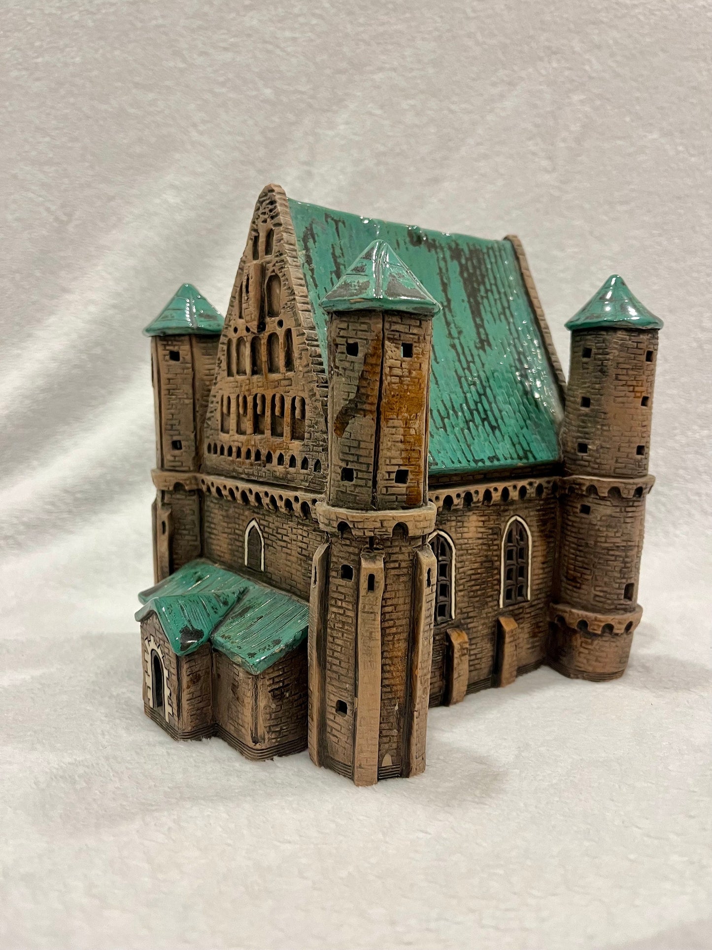Christmas Ceramic House Art Tealight Candle Holder Room Decoration Handcrafted Collectible Miniature House D29