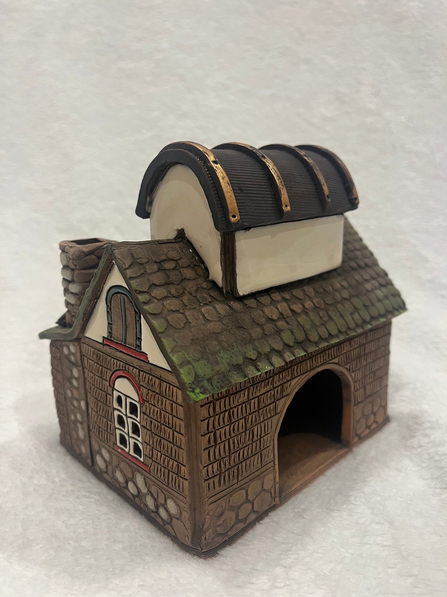 Christmas Ceramic House Art Tealight Candle Holder Room Decoration Handcrafted Collectible Miniature House B45