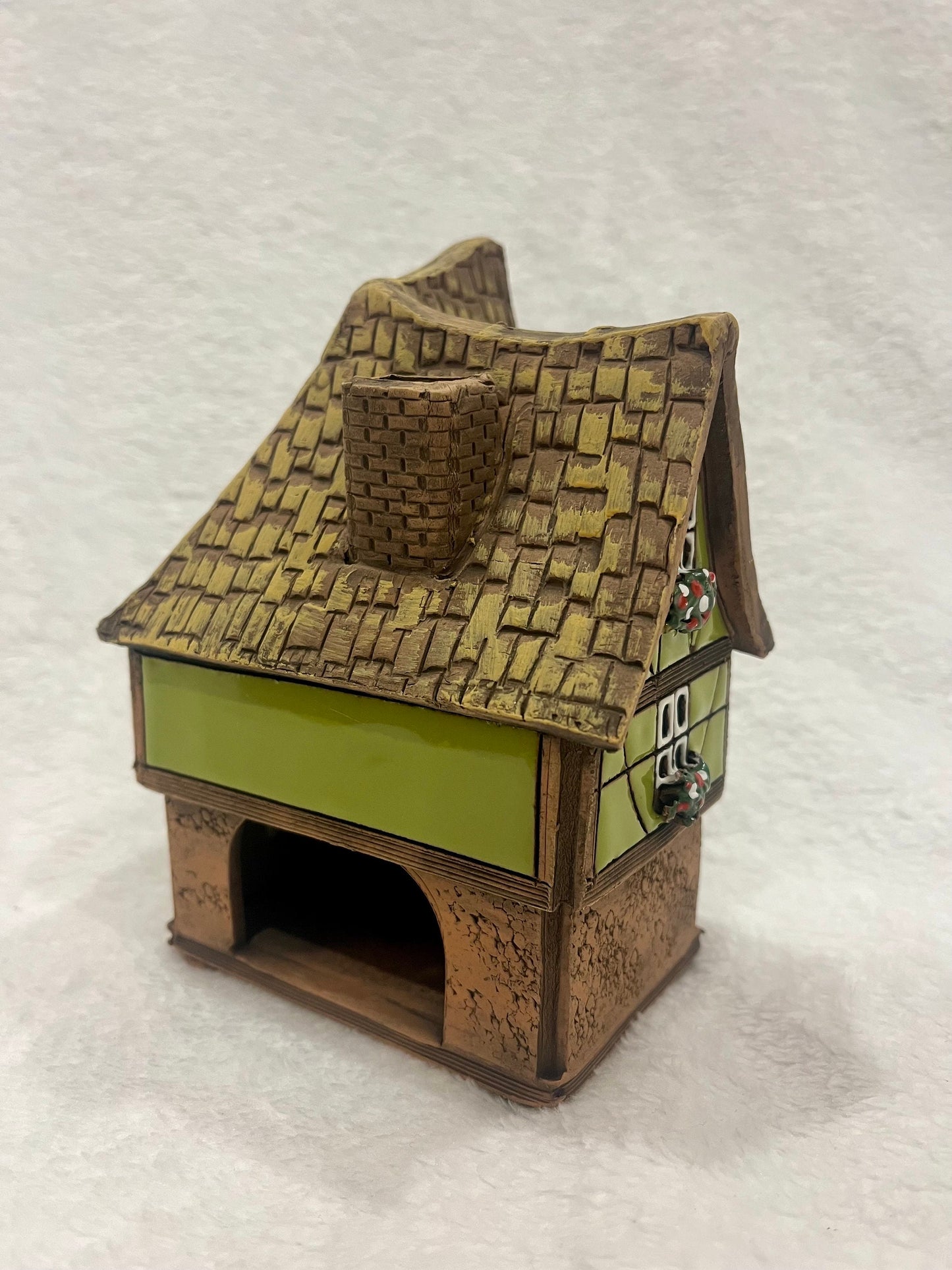 Christmas Ceramic House Art Tealight Candle Holder Room Decoration Handcrafted Collectible Miniature House B35