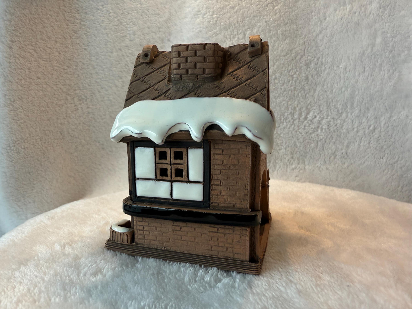 Christmas Ceramic House Collection - Handmade Collectible Miniature, Candle Holder, Room Decoration, Home Decor (RB25-1)