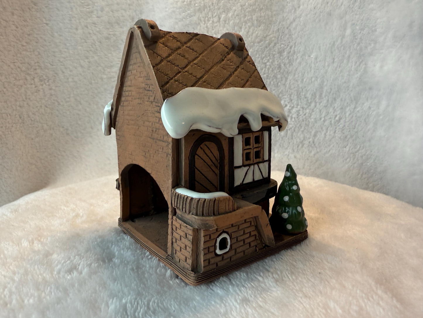 Christmas Ceramic House Collection - Handmade Collectible Miniature, Candle Holder, Room Decoration, Home Decor (RB25-1)