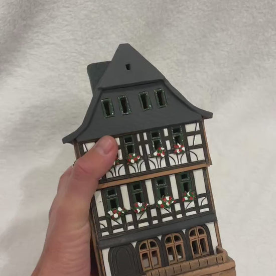 Christmas Ceramic House Art Tealight Candle Holder Room Decoration Handcrafted Collectible Miniature House G6