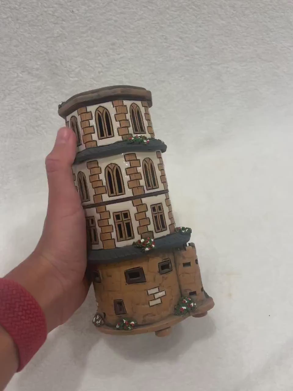 Christmas Ceramic House Art Tealight Candle Holder Room Decoration Handcrafted Collectible Miniature House GB50-3