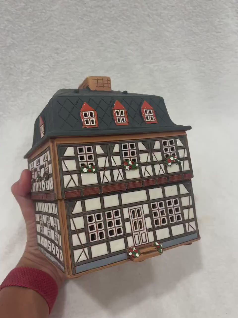 Christmas Ceramic House Art Tealight Candle Holder Room Decoration Handcrafted Collectible Miniature House GC109