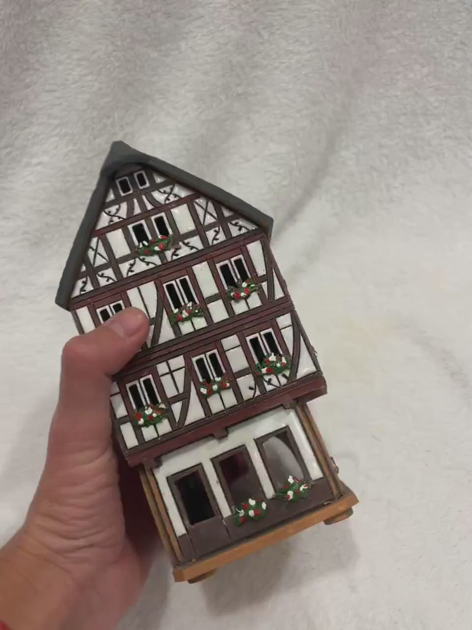 Christmas Ceramic House Art Tealight Candle Holder Room Decoration Handcrafted Collectible Miniature House G216