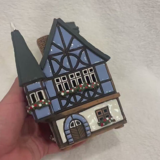 Christmas Ceramic House Art Tealight Candle Holder Room Decoration Handcrafted Collectible Miniature House A5K